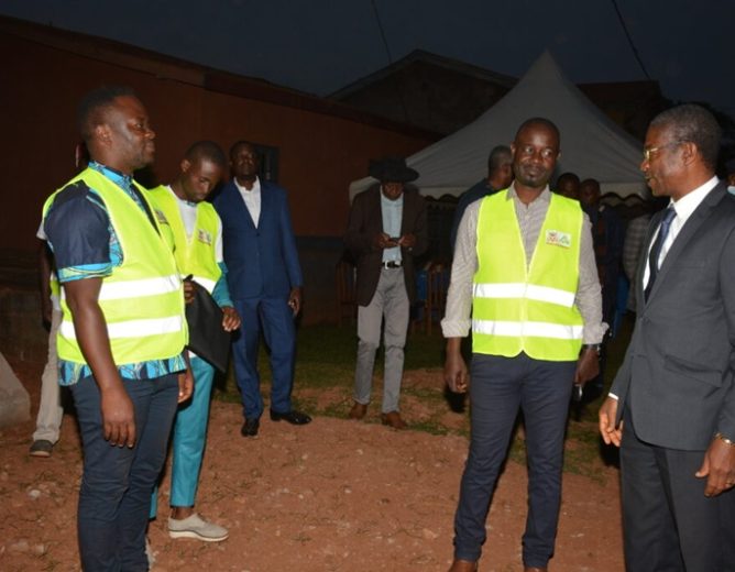 Eclairage public : la Communauté urbaine de Yaoundé illumine Bastos et Etoudi